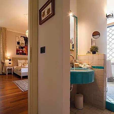 Dream House Bed & Breakfast 4*